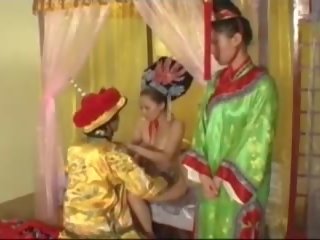 Chinese Emperor Fucks Cocubines, Free xxx video 7d